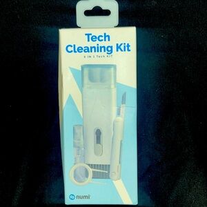Numi Tech Cleaning Kit